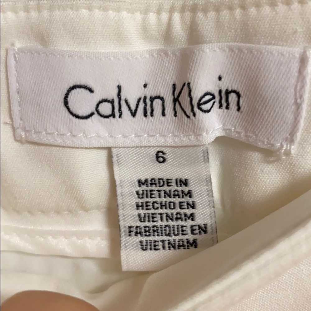 Calvin Klein white pants NWT - Picture 5 of 5